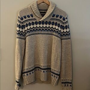 American Eagle Outfitters Beige and Blue Knit Sweater